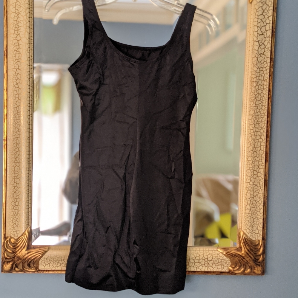 New! Soma Black Light Control Full Slip! L